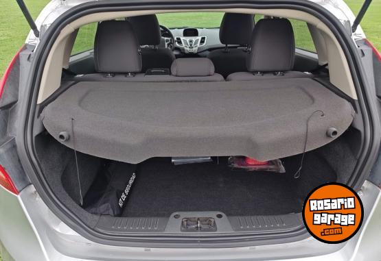 Autos - Ford Fiesta Kinetic Design Tit 2013 Nafta 115000Km - En Venta
