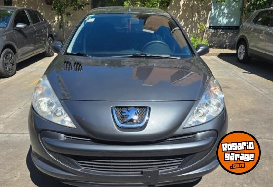 Autos - Peugeot 207 2011 Nafta 73000Km - En Venta