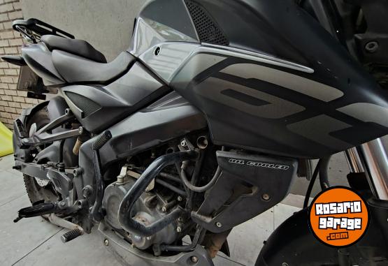 Motos - Bajaj Rouser 2020 Nafta 13000Km - En Venta
