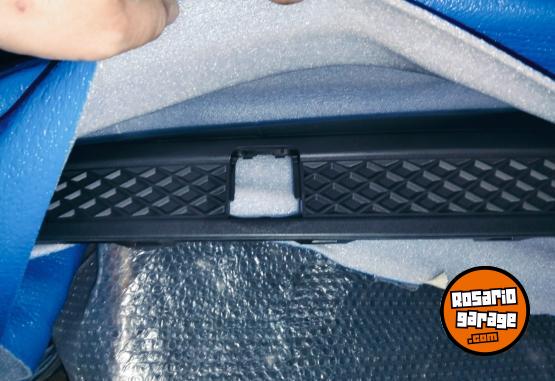 Accesorios para Motos - Spoiler trasero focus sedan III - En Venta