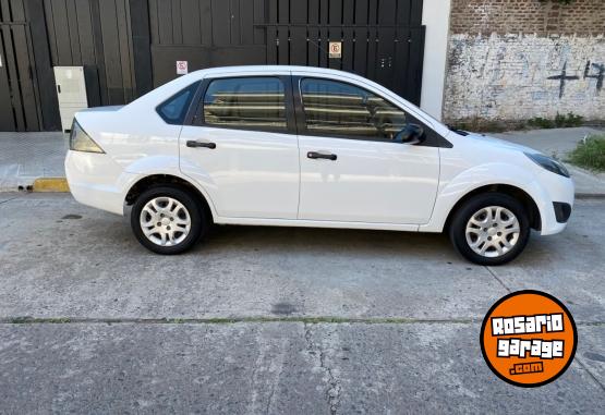 Autos - Ford Fiesta 2013 Nafta 143000Km - En Venta