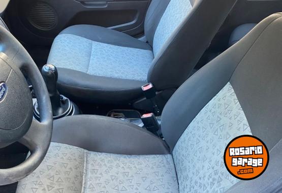 Autos - Ford Fiesta 2013 Nafta 143000Km - En Venta