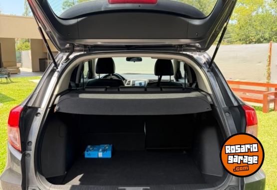 Camionetas - Honda HRV EXL CVT 2017 Nafta 113000Km - En Venta