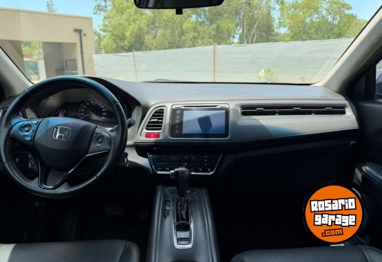 Camionetas - Honda HRV EXL CVT 2017 Nafta 113000Km - En Venta