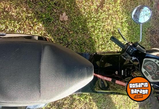 Motos - Motomel 150 cc 2014 Nafta 8000Km - En Venta