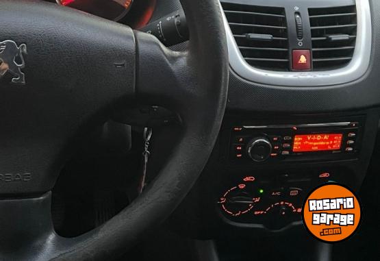 Autos - Peugeot 207 allure 2012 GNC 136000Km - En Venta