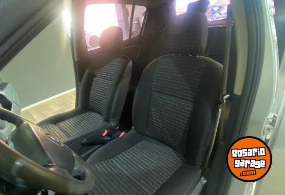 Autos - Renault Sandero Confort 1.6 2012 Nafta 127300Km - En Venta