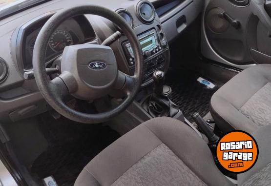 Autos - Ford Ka 2009 Nafta 187000Km - En Venta