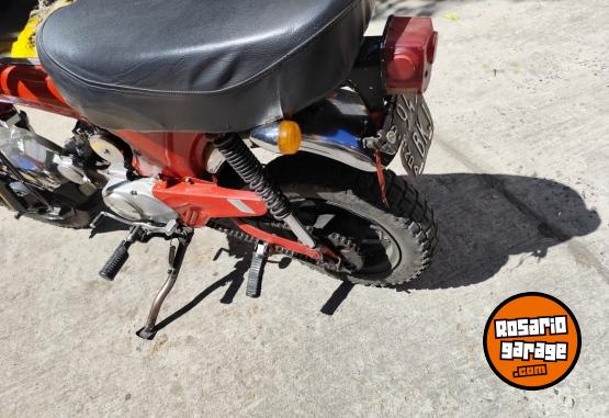 Motos - Honda DAX ST 70 1993 Nafta 37000Km - En Venta