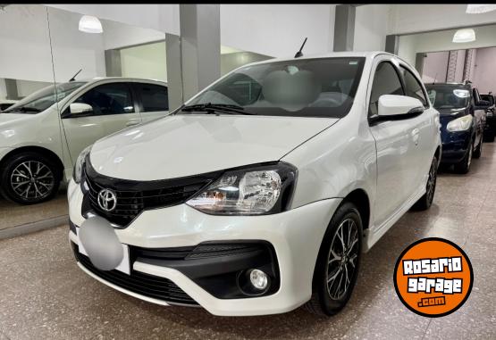 Autos - Toyota Etios 2019 Nafta 36000Km - En Venta