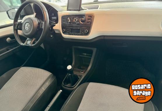 Autos - Volkswagen Up White 2015 Nafta 110000Km - En Venta