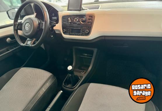 Autos - Volkswagen Up White 2015 Nafta 110000Km - En Venta