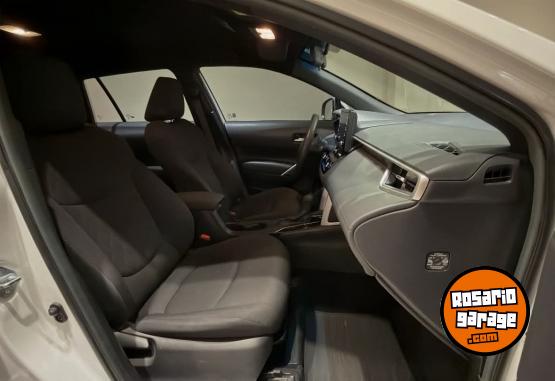 Autos - Toyota COROLLA CROSS XLI 2021 Nafta 73000Km - En Venta