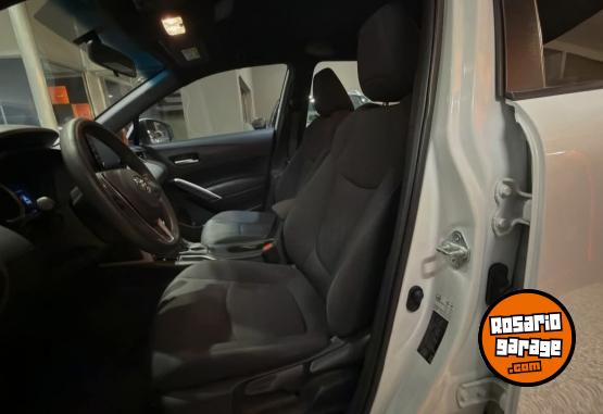 Autos - Toyota COROLLA CROSS XLI 2021 Nafta 73000Km - En Venta