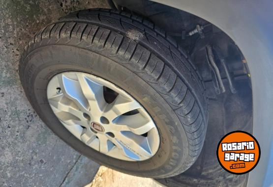 Utilitarios - Fiat Strada aventure 2017 Nafta 30000Km - En Venta