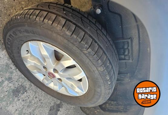 Utilitarios - Fiat Strada aventure 2017 Nafta 30000Km - En Venta