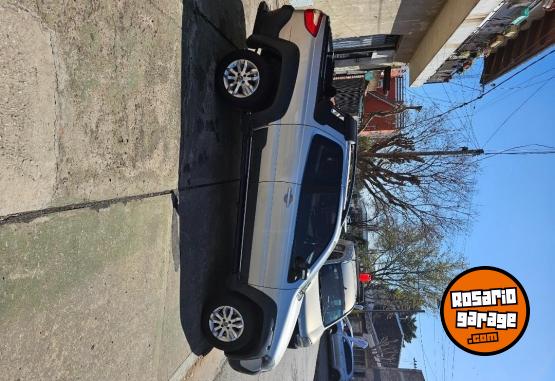 Utilitarios - Fiat Strada aventure 2017 Nafta 30000Km - En Venta