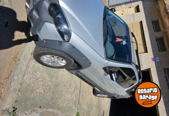 Utilitarios - Fiat Strada aventure 2017 Nafta 30000Km - En Venta