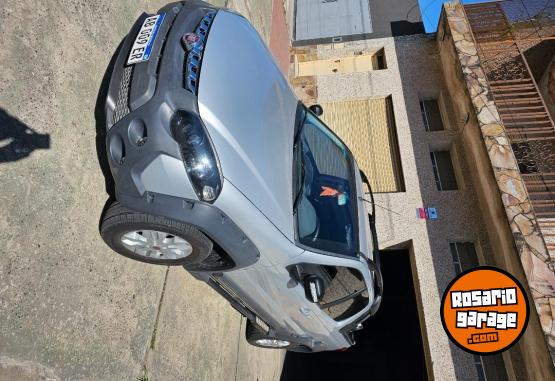 Utilitarios - Fiat Strada aventure 2017 Nafta 30000Km - En Venta