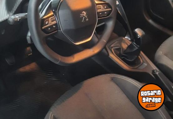 Autos - Peugeot 208 ACTIVE MT 5P 2022 Nafta 42000Km - En Venta