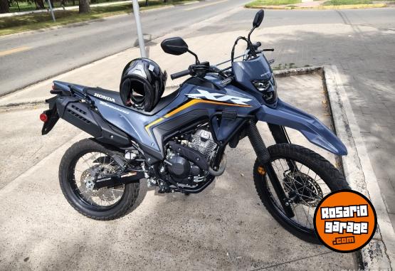 Motos - Honda XR300L 2025 Nafta 4500Km - En Venta