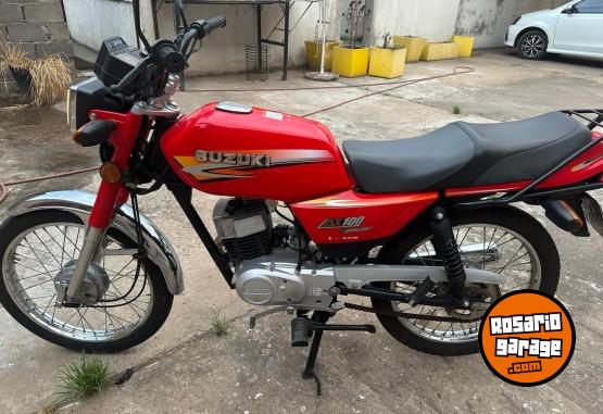 Motos - Suzuki ax 100 2016 Nafta 20000Km - En Venta