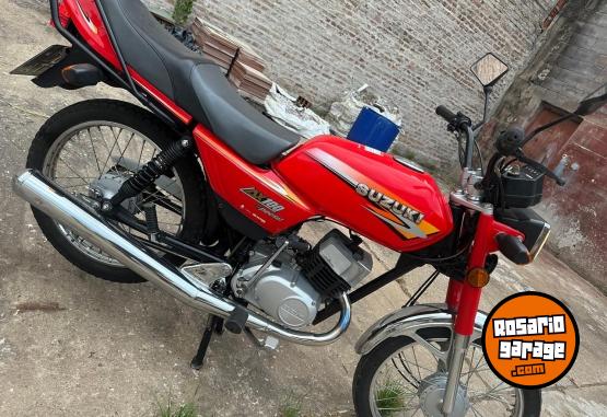 Motos - Suzuki ax 100 2016 Nafta 20000Km - En Venta