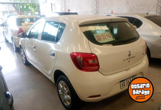 Autos - Renault Sandero 2018 Nafta 88000Km - En Venta
