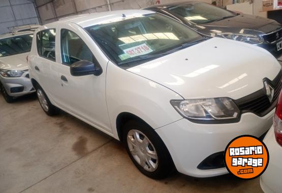 Autos - Renault Sandero 2018 Nafta 88000Km - En Venta