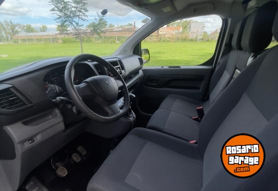 Utilitarios - Peugeot Expert 2018 Diesel 90000Km - En Venta
