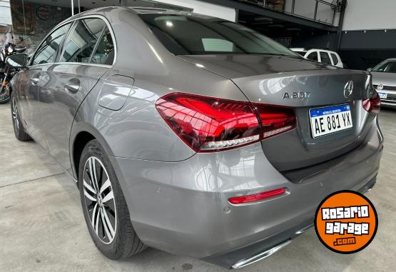 Autos - Mercedes Benz A200 SEDAN PROGRESSIVE 2021 Nafta 42253Km - En Venta