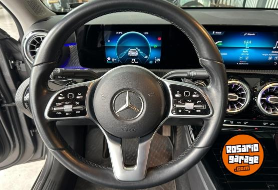 Autos - Mercedes Benz A200 SEDAN PROGRESSIVE 2021 Nafta 42253Km - En Venta
