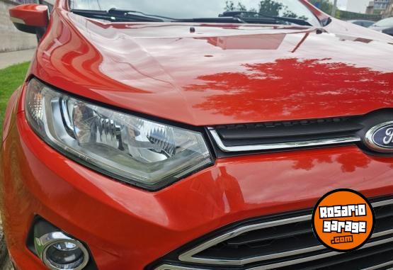 Camionetas - Ford Ecoesport titanium AT. 2013 Nafta 122500Km - En Venta