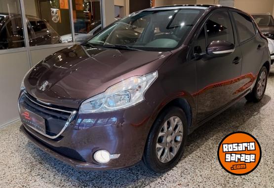 Autos - Peugeot 208 ALLURE TOUCHSCREEN 2014 Nafta 113000Km - En Venta