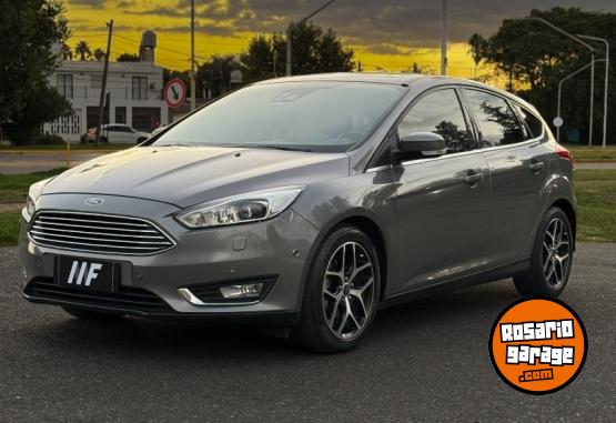 Autos - Ford Focus Titanium 2018 Nafta 33500Km - En Venta