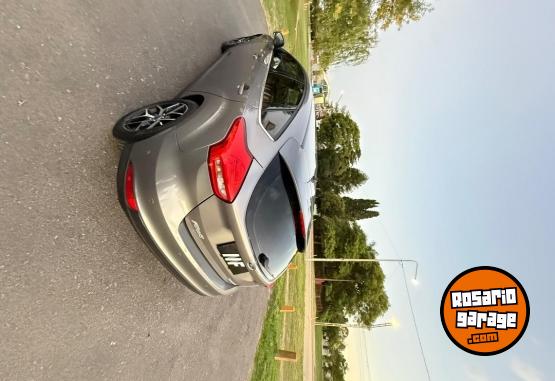 Autos - Ford Focus Titanium 2018 Nafta 33500Km - En Venta