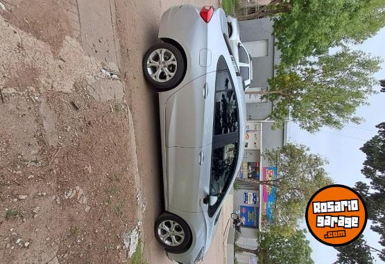 Autos - Chevrolet cruze lt 2022 Nafta 123500Km - En Venta