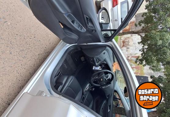 Autos - Chevrolet cruze lt 2022 Nafta 123500Km - En Venta