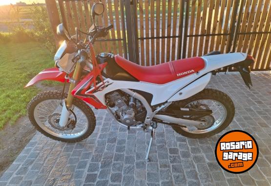 Motos - Honda CFR 250L 2014 Nafta 9000Km - En Venta