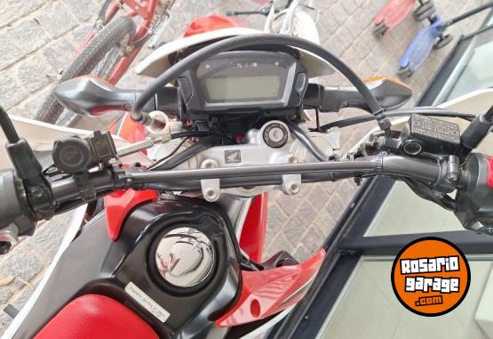 Motos - Honda CFR 250L 2014 Nafta 9000Km - En Venta