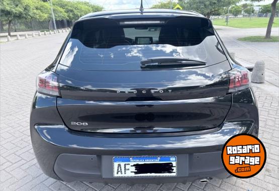 Autos - Peugeot 208 felline 2023 Nafta 13500Km - En Venta