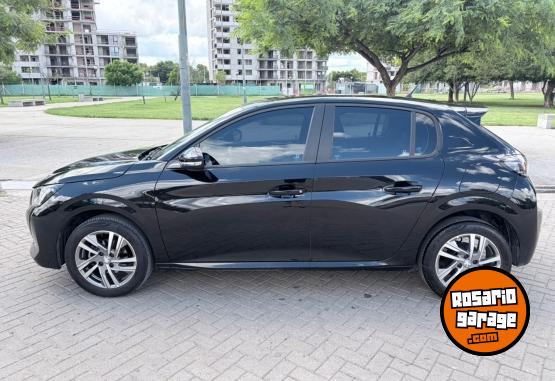 Autos - Peugeot 208 felline 2023 Nafta 13500Km - En Venta