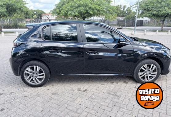 Autos - Peugeot 208 felline 2023 Nafta 13500Km - En Venta