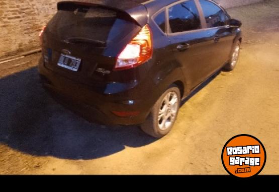 Autos - Ford Fiesta Kinteick 2014 GNC 140000Km - En Venta
