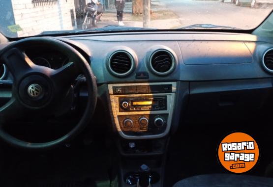 Autos - Volkswagen Voyage 2012 GNC 330000Km - En Venta