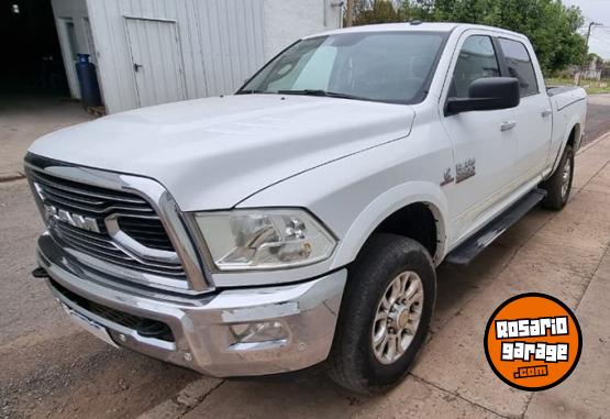 Camionetas - RAM 2500 Laramie 2018 Diesel 150000Km - En Venta