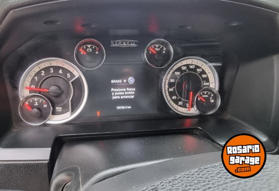 Camionetas - RAM 2500 Laramie 2018 Diesel 150000Km - En Venta