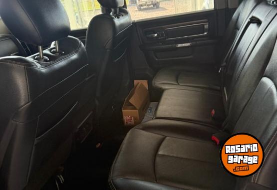 Camionetas - RAM 2500 Laramie 2018 Diesel 150000Km - En Venta
