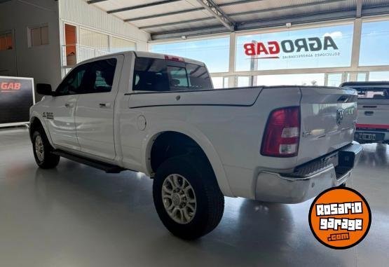 Camionetas - RAM 2500 Laramie 2018 Diesel 150000Km - En Venta