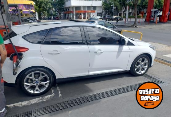 Autos - Ford Focus plus 2018 Nafta 90000Km - En Venta